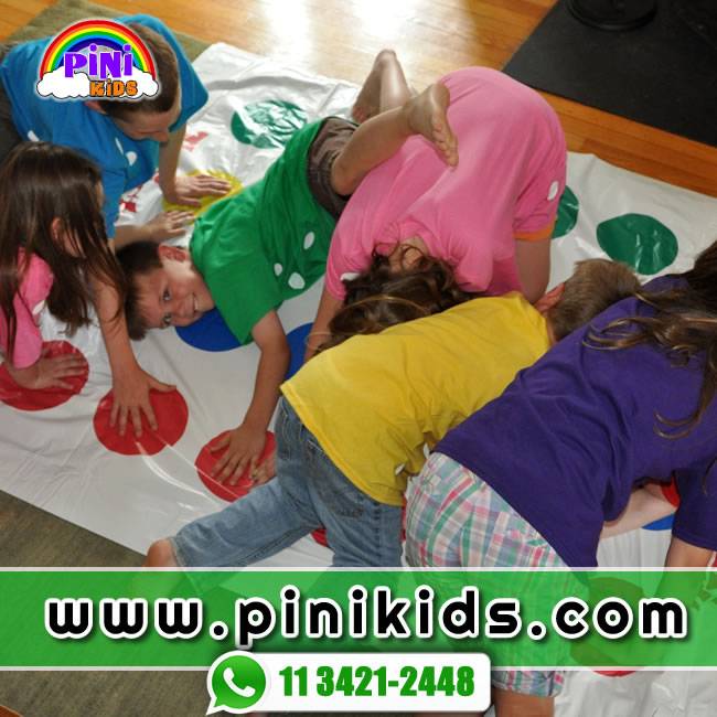 Twister en animaciones infantiles Pinikids