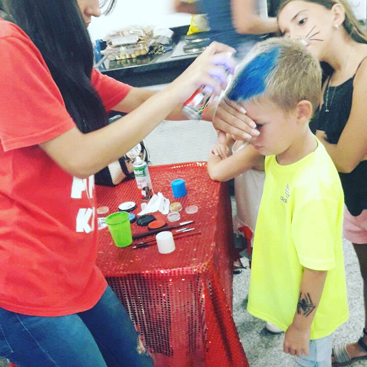 pinta pelo de colores para cumpleaños infantiles