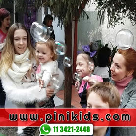 SHOW DE BURBUJAS PARA ANIMACIONES INFANTILES A DOMICILIO EN CAPITAL BUENOS AIRES